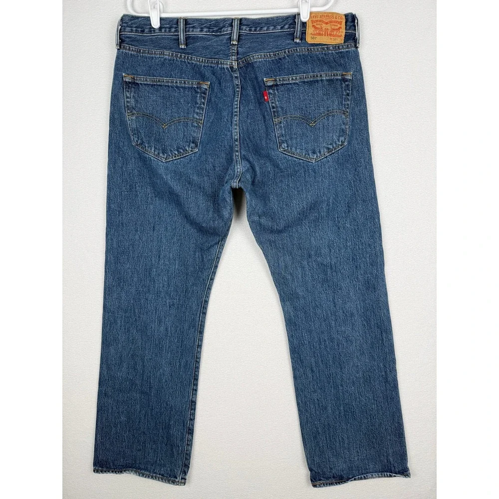 Levi 501 Original Fit Jeans Mens 38x29 Blue Button Fly Straight Leg Denim